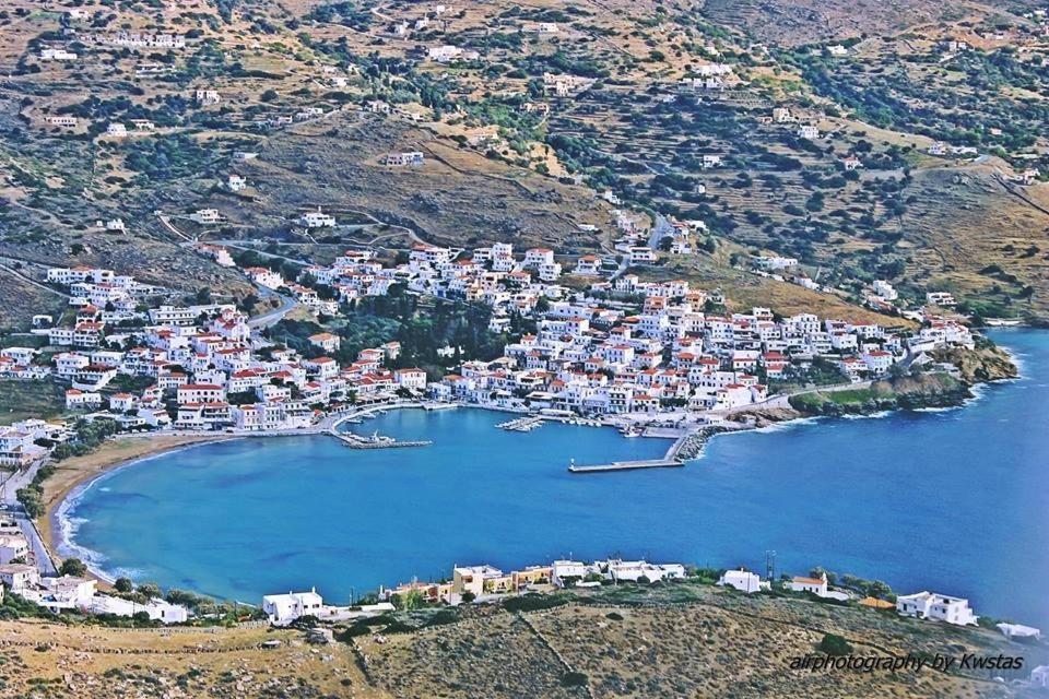 Villa Bonatsa Andros Home Batsíon Exteriér fotografie